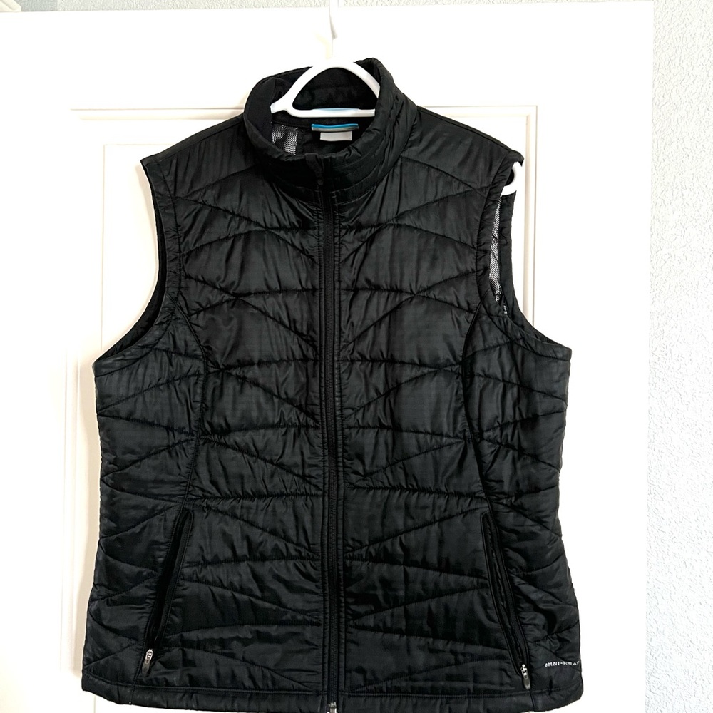 Wonen’s Columbia vest